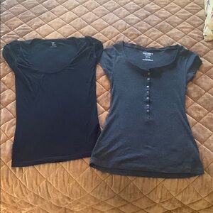 Old Navy and H&M Black and Gray T-Shirts - XS